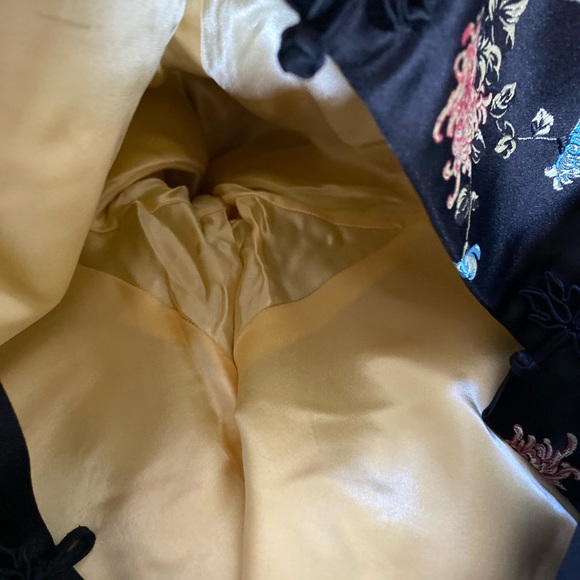 Vintage Hong Kong Dynasty Brocade Dress/Robe - Picture 9 of 15